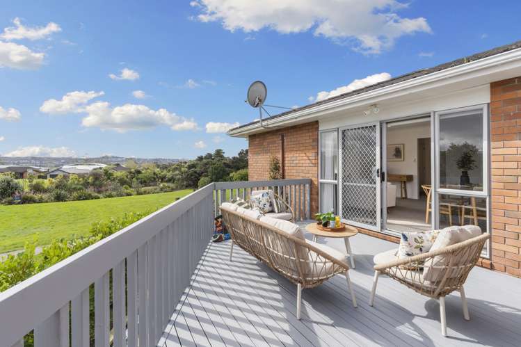 1 Neaptide Close Red Beach_10