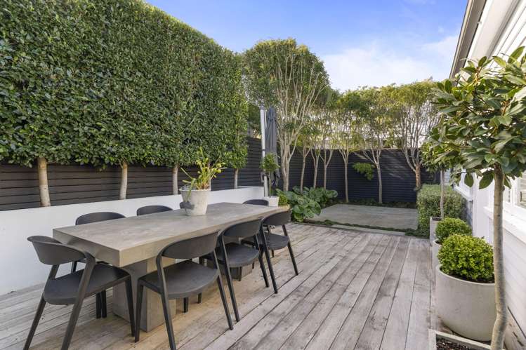 8 Taiere Terrace Onehunga_16