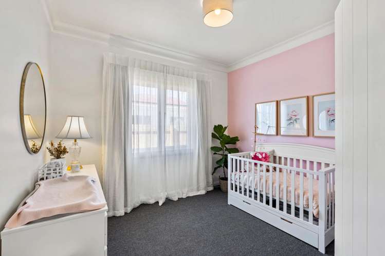 1031 Beatty Street Mayfair_10