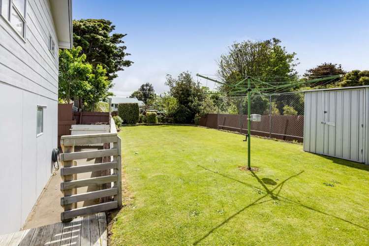 48A Collins Street Hawera_17