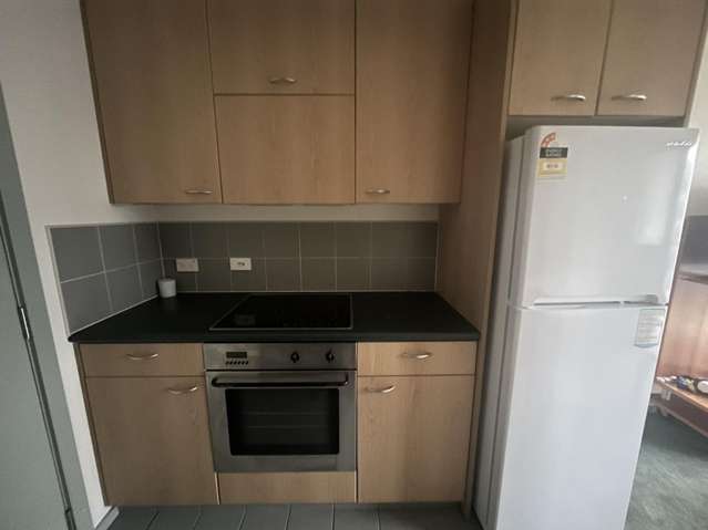 12L /15 Mount Street City Centre_4