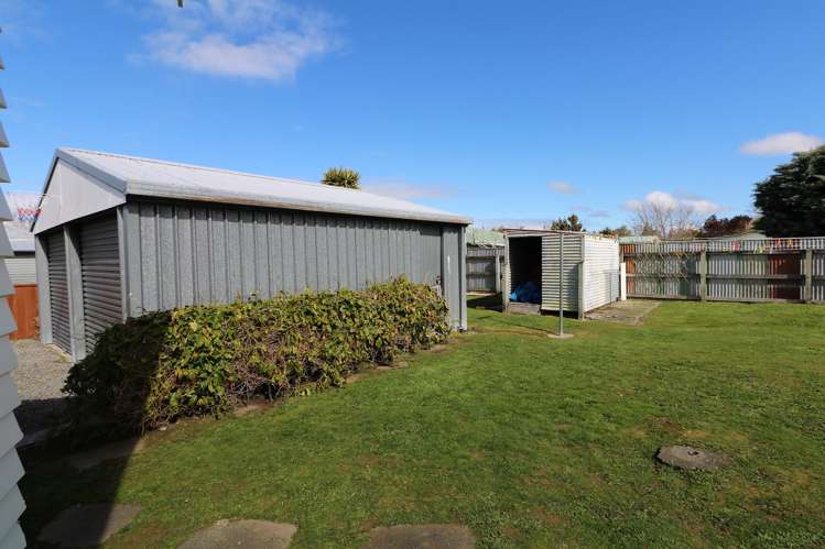 37 Costley Street Carterton_19