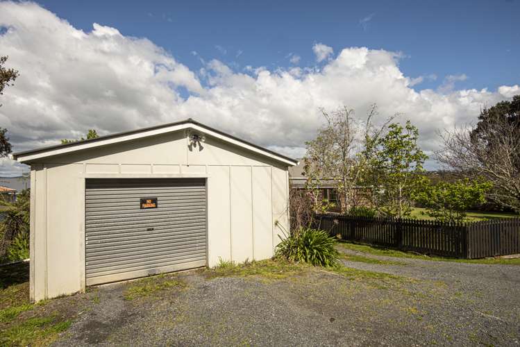 2 Edward Road Tamaterau_27