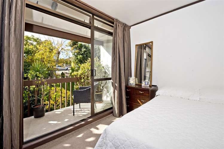 2/30 Walter Street Hauraki_14