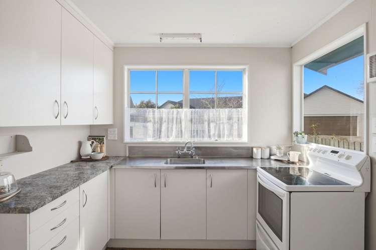 14B Devon Road Springvale_5