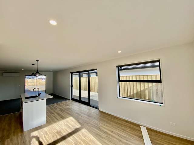 65 Nethercote Way 11103_4