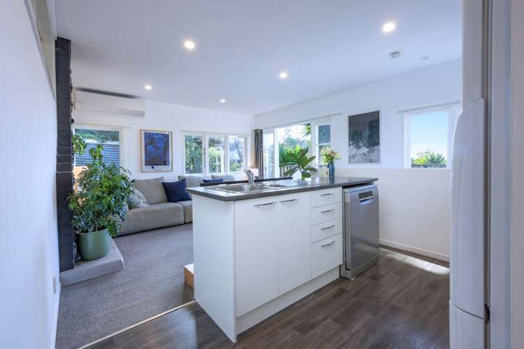 19 Kauri Point Road Laingholm_4