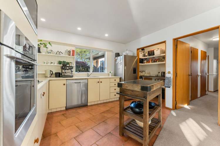 19 Poplar Grove Whalers Gate_8