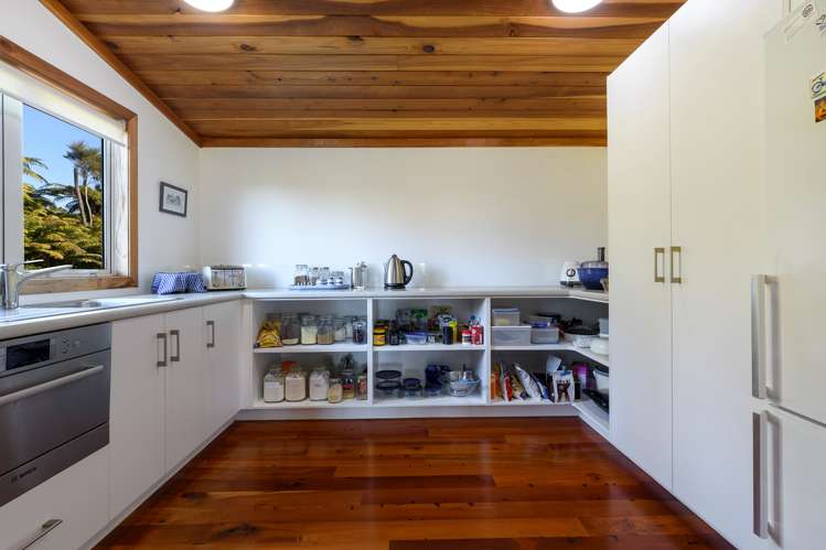 35 Hume Road Aongatete_13