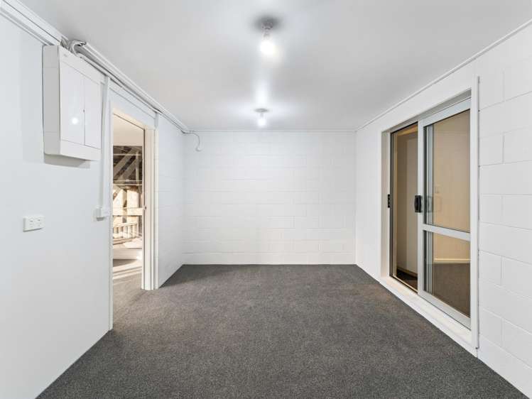 10 Lilburn Crescent Massey_52