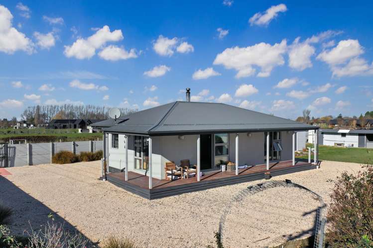 227 Racecourse Road Allenton_19