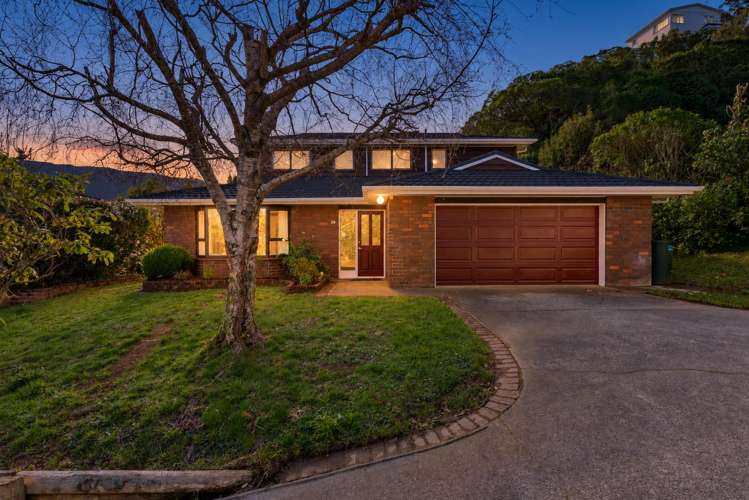 39 Thatcher Crescent_0