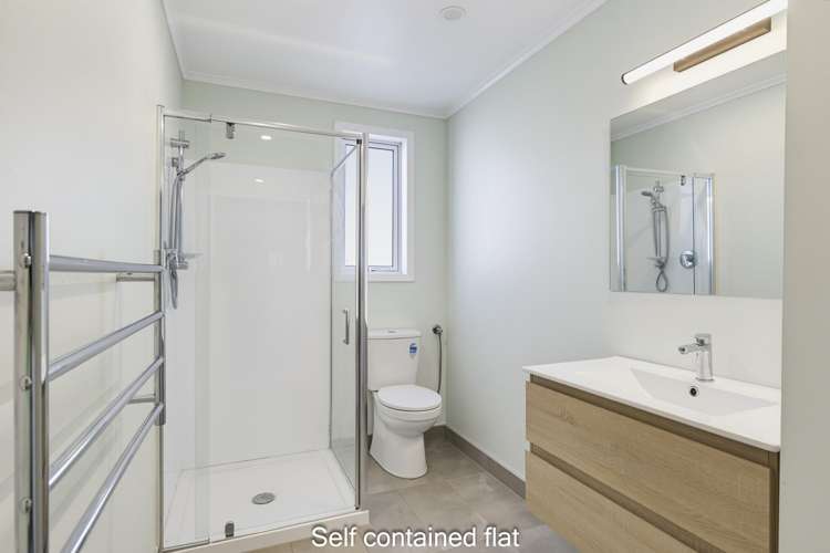 94 Kauri Street Miramar_24