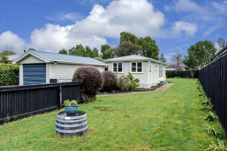 34 Ferry Road Woodend_4