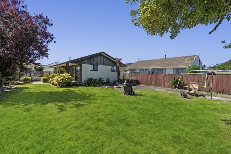 2/291 Main South Road Hornby_14