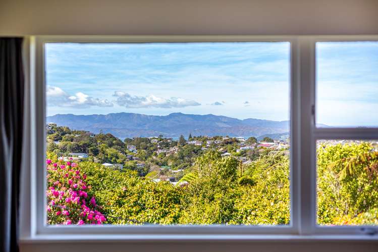 8 Jalna Avenue Khandallah_17