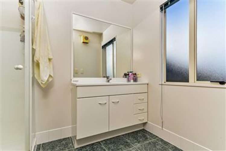 2/26 Dallinghoe Crescent Milford_14