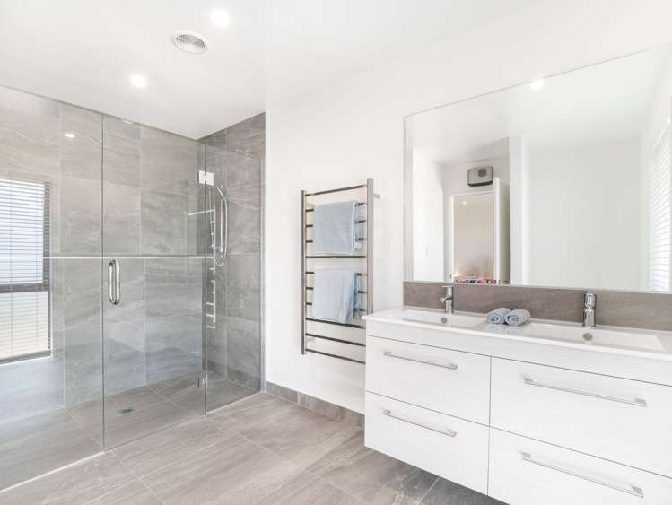 56 Summers Road Darfield_19