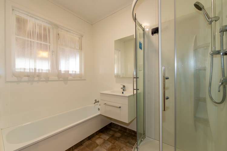 511 Nottingley Road Frimley_6