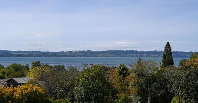 12 Aquarius Drive Kawaha Point_1