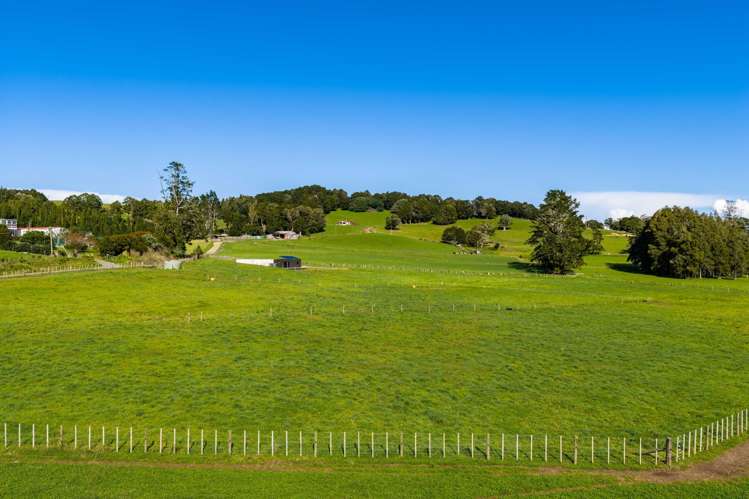 1327 State Highway 1 Hikurangi_1