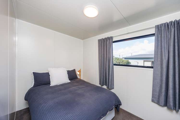 52 Nash Parade Foxton Beach_10