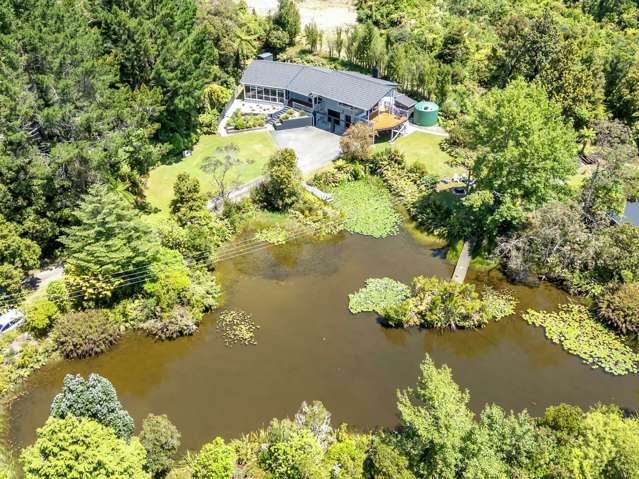 Private Lake, Panoramic Views, Motivated Vendors