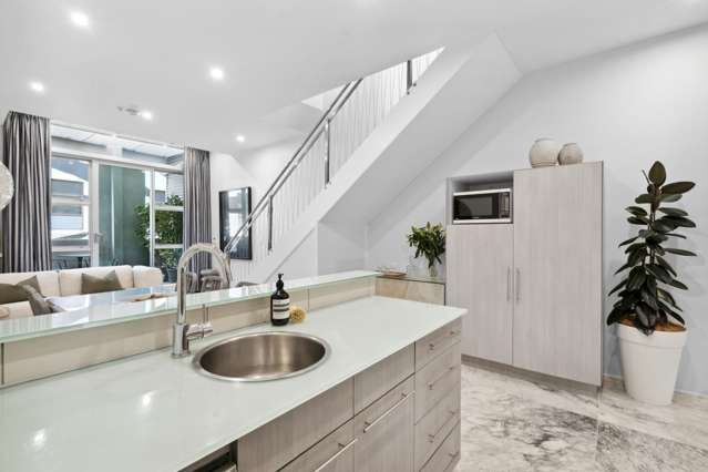 1/3 Holland Street Te Aro_2