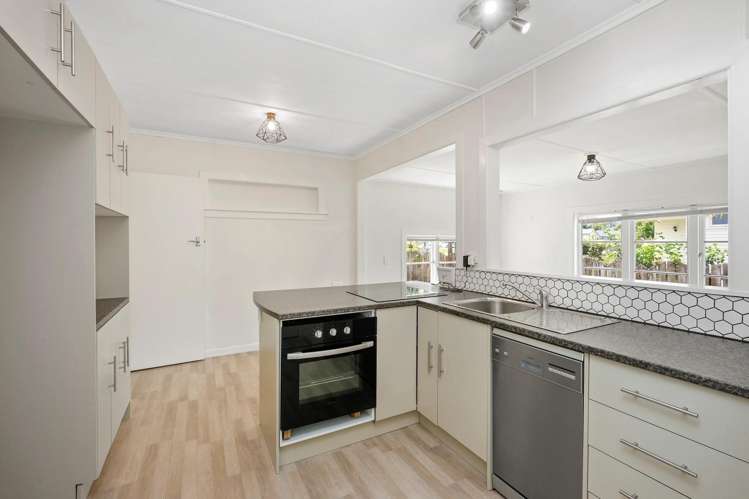 26 Oak Street_1