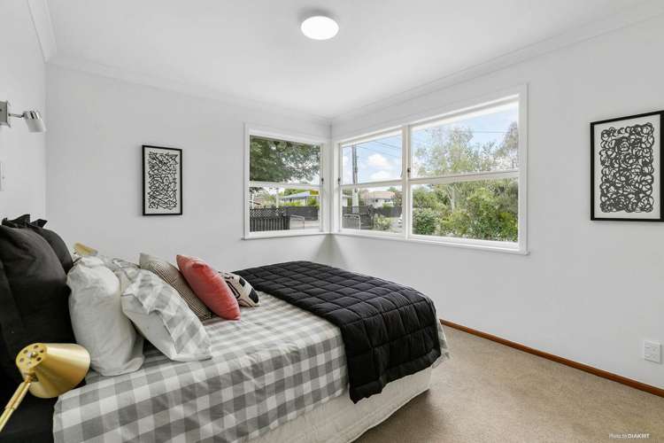 14 Royal View Road Te Atatu South_10