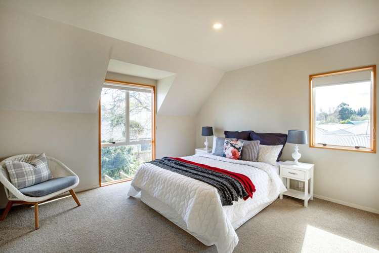 32 George Street Rolleston_12