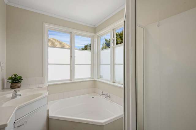 348 Clyde Road Bryndwr_4