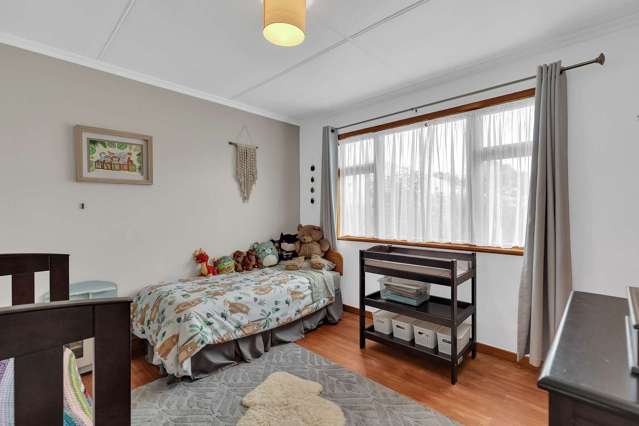 4 Belvedere Crescent Takaro_1