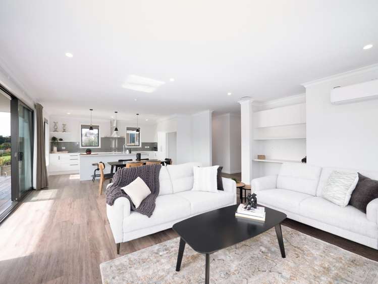 30 Admiralty Drive_4