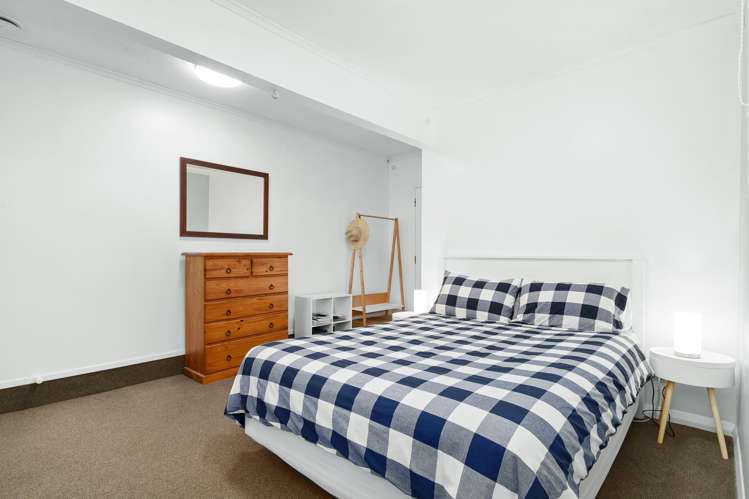 37 Sunrise Boulevard Tawa_18