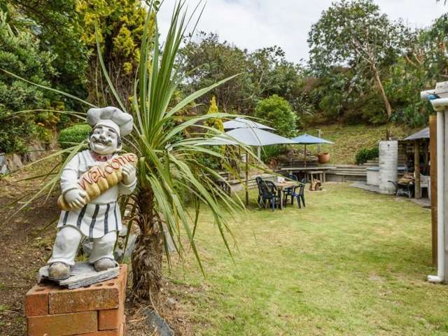 160 Field Way Waikanae Beach_2