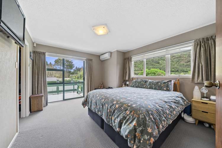 73 Hine Road Wainuiomata_11