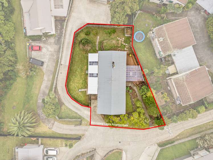 1/49a Lancaster Road Beach Haven_18