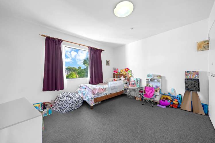 44/2 Armoy Drive East Tamaki_11