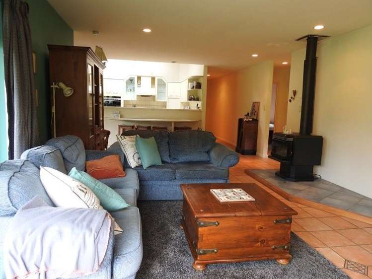 264 Lee Valley Road Brightwater_5