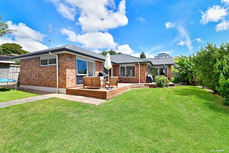 15 Barwick Place Stanmore Bay_13