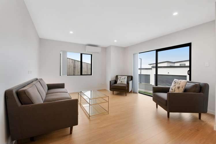 7 Manawanui Way Orewa_12