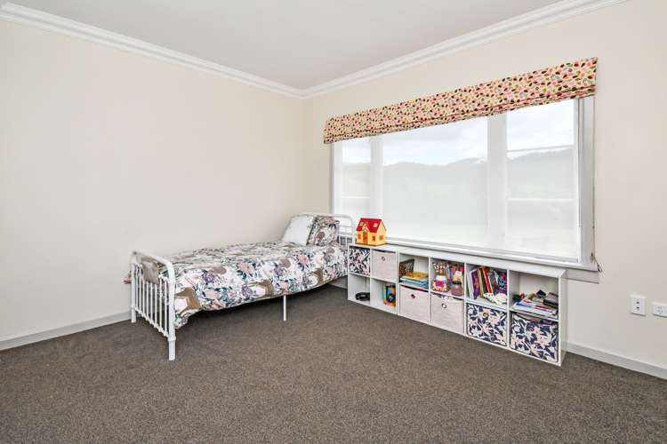 123 Falls Road Hunua_15