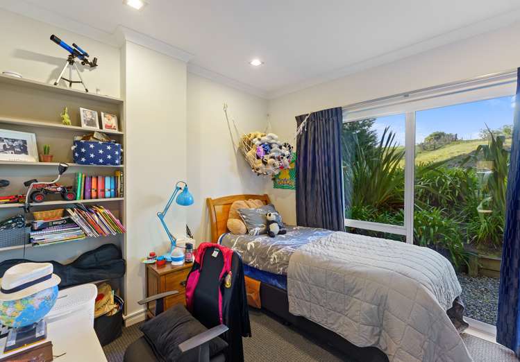 11 Pharazyn Avenue Waikanae Beach_14
