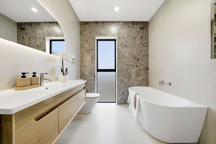 7 Harakeke Lane Orewa_16