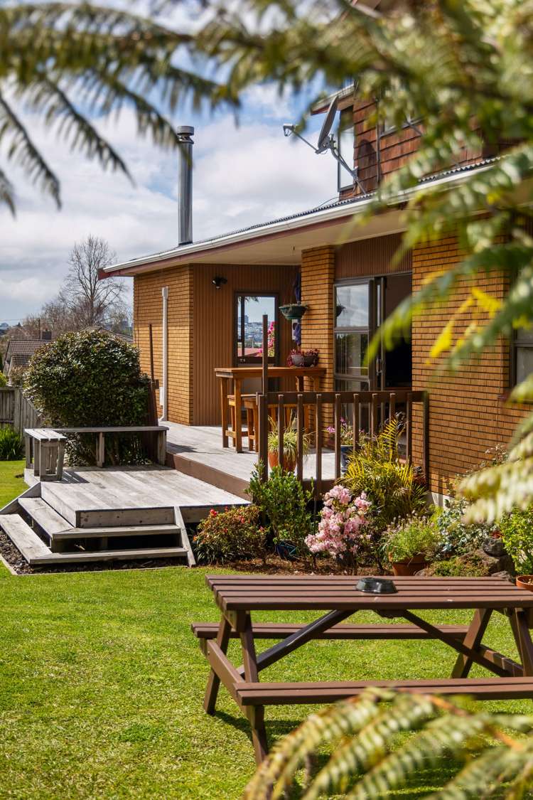 10 Francis Ryan Close Mount Albert_26