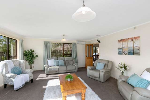 10 Montrose Grove Churton Park_3