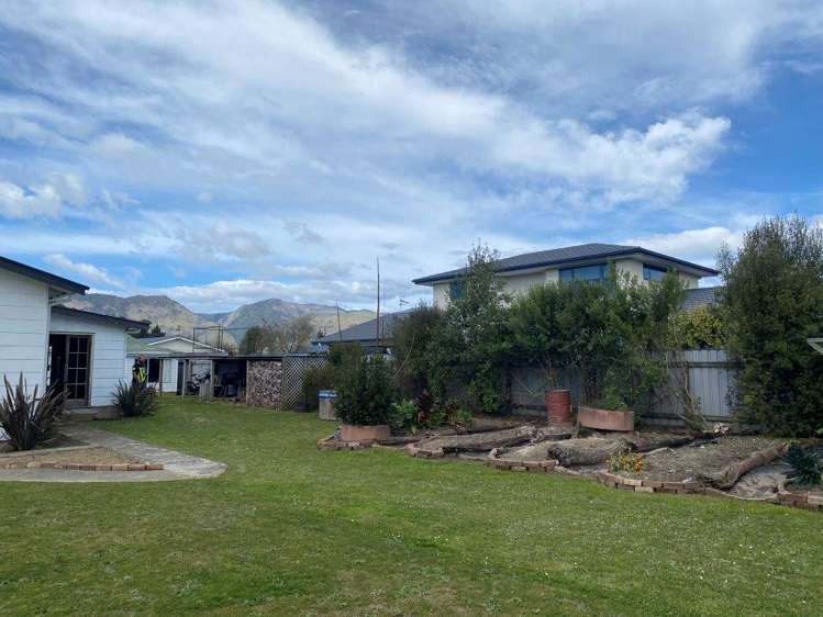 176 Commercial Street Takaka_11