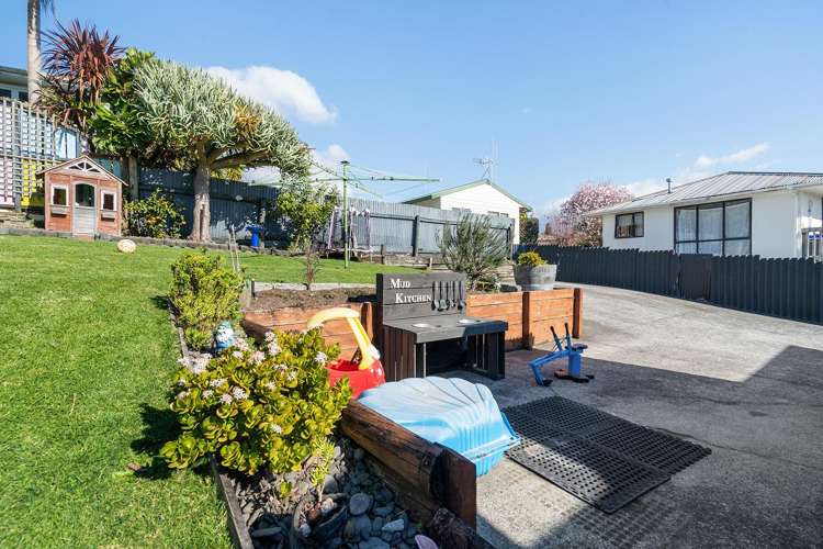 8B Esk Street Parkvale_20