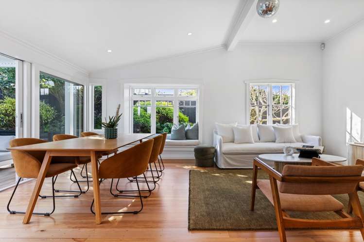 202 Queen Street Northcote Point_16